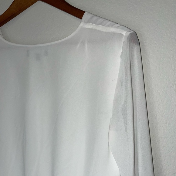 1. STATE Women’s White Balloon Long Sleeve V-neck Smocked Waist Blouse Top Small - Picture 10 of 16